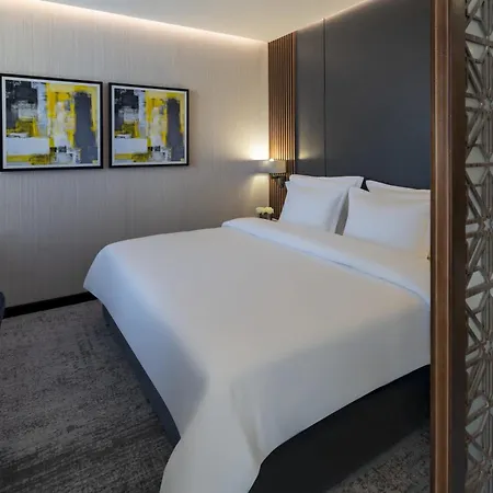Anwar Al Madinah Moevenpick Hotel Medina Exterior photo