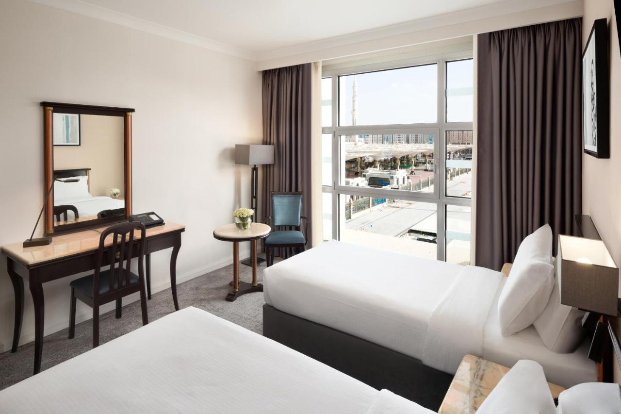 Anwar Al Madinah Moevenpick Hotel 5*