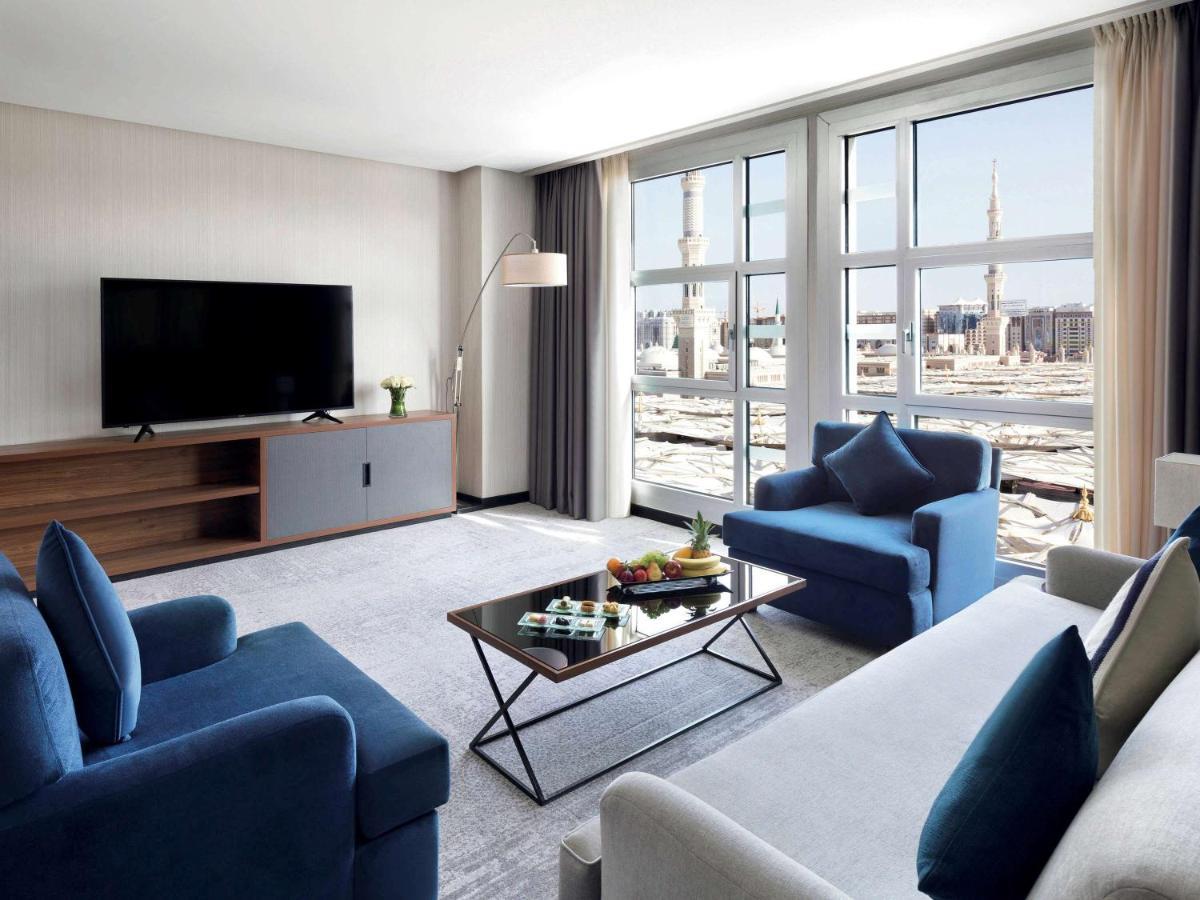 Anwar Al Madinah Moevenpick Hotel 5*