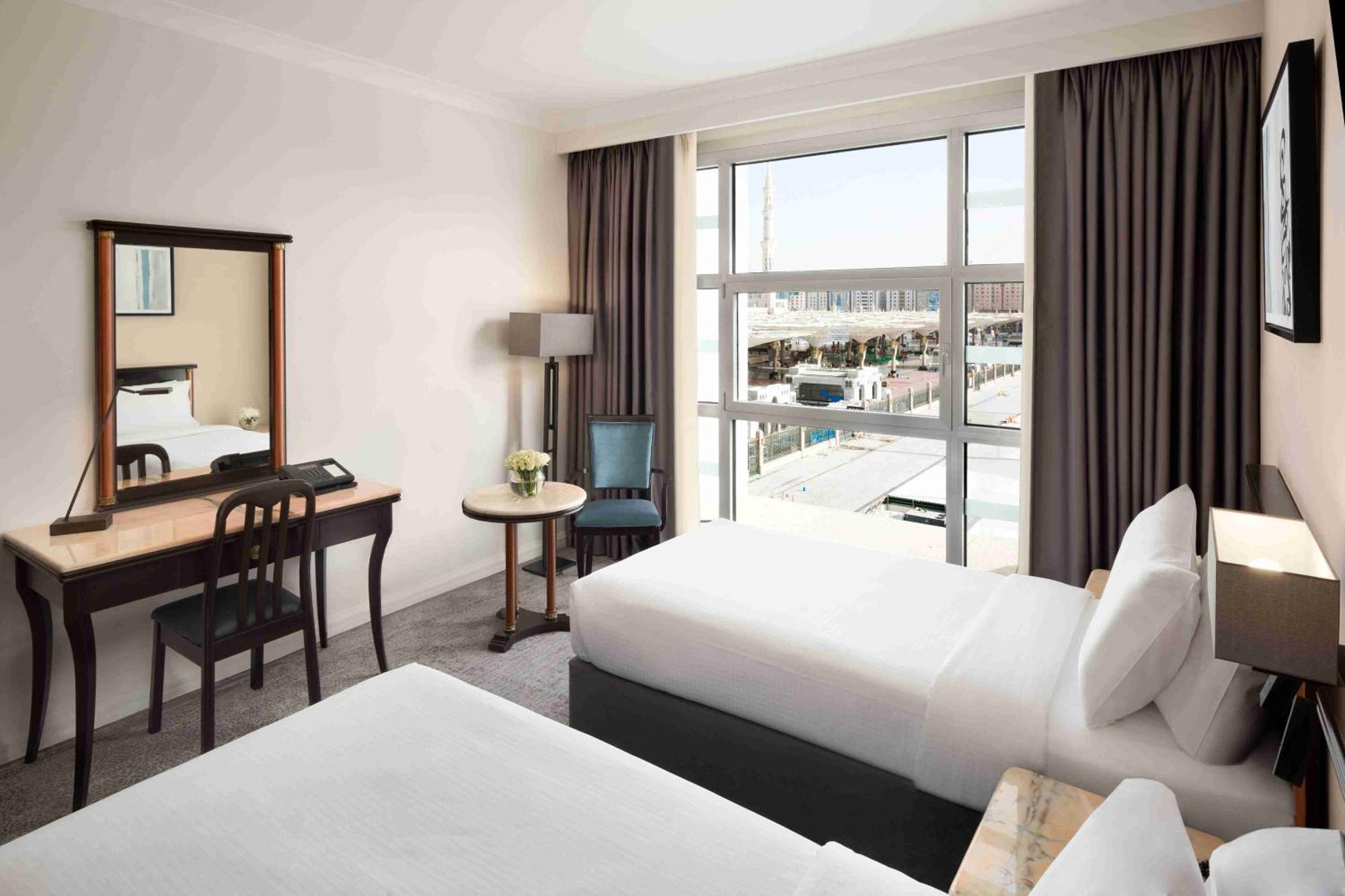 Hotel Anwar Al Madinah Moevenpick 5*
